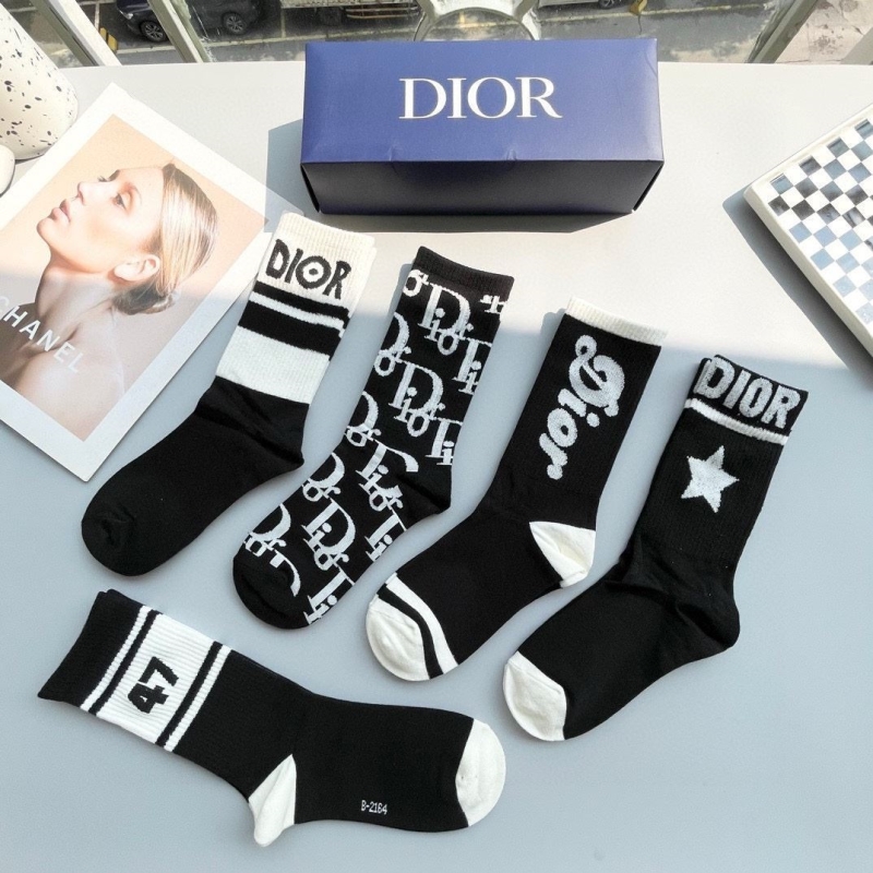 DIOR